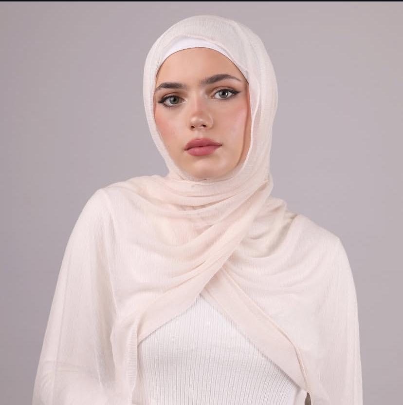 High Quality Light Cashmire -Practical for daily use-Off White